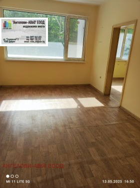 3 bedroom Tsentar, Dobrich