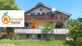 House Oreshak, region Varna