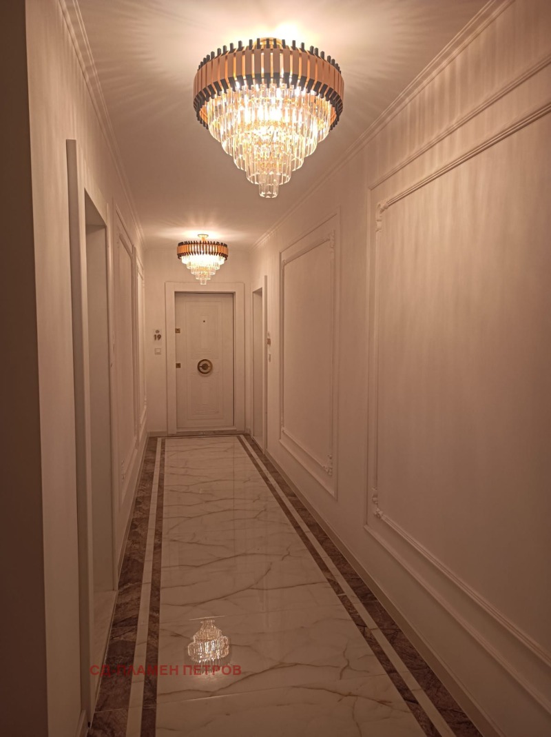 Na sprzedaż  Studio Szumen , Bojan Balgaranow 1 , 41 mkw | 53935760