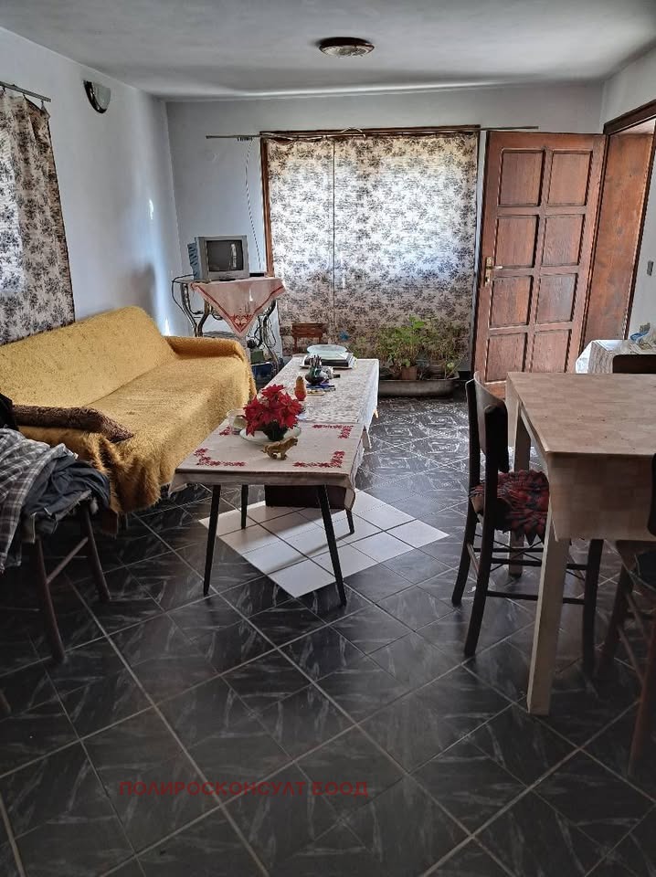 Myytävänä  Talo Vidinin alue , Sinagovtsi , 200 neliömetriä | 67617279 - kuva [3]