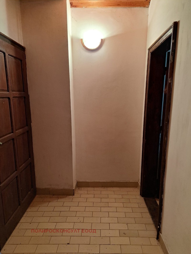 Myytävänä  Talo Vidinin alue , Sinagovtsi , 200 neliömetriä | 67617279 - kuva [11]