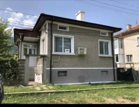 Casa Divdiadovo, Shumen