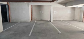 Lugar de estacionamento Vazrojdenci, Kardjali