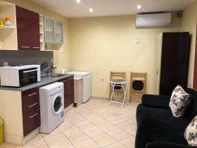Studio Tsentar, Varna
